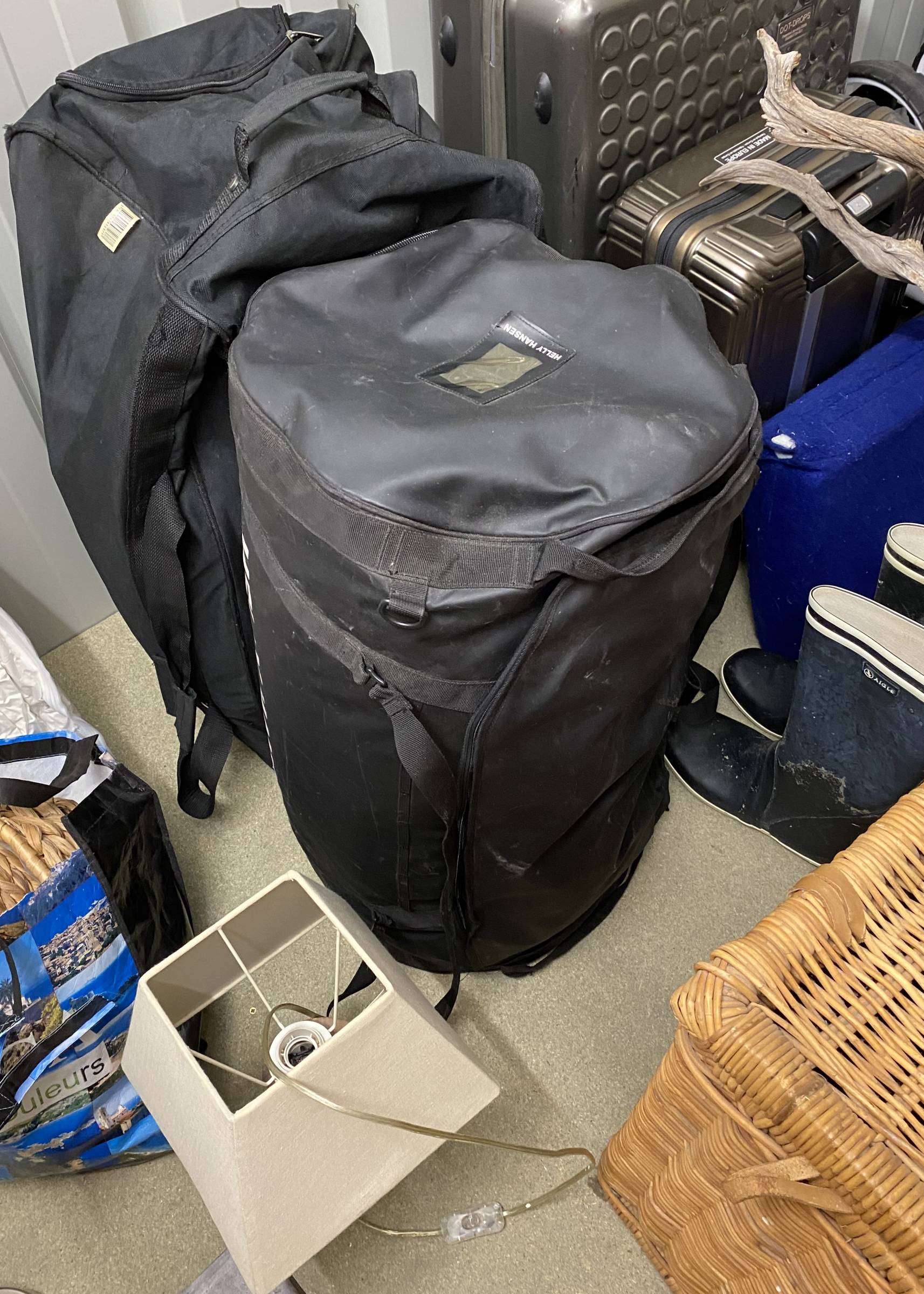 Louer un box pour gagner de la place à Cannes